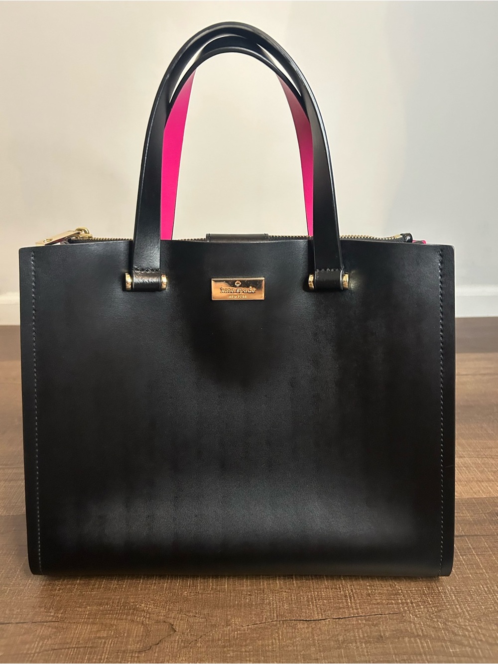Kate Spade Arbour Hill Kyra Sweetheart Leather Crossbody Handbag Black Pink